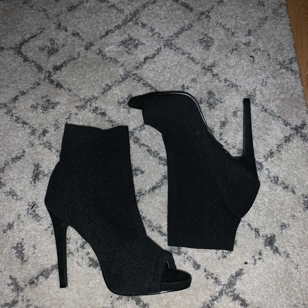 Black heeled booties
